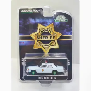 GreenLight 1:64 1982 LTD-S Alloy Simulation Car Model Green machine Classics Adult Souvenir Gift Static Display