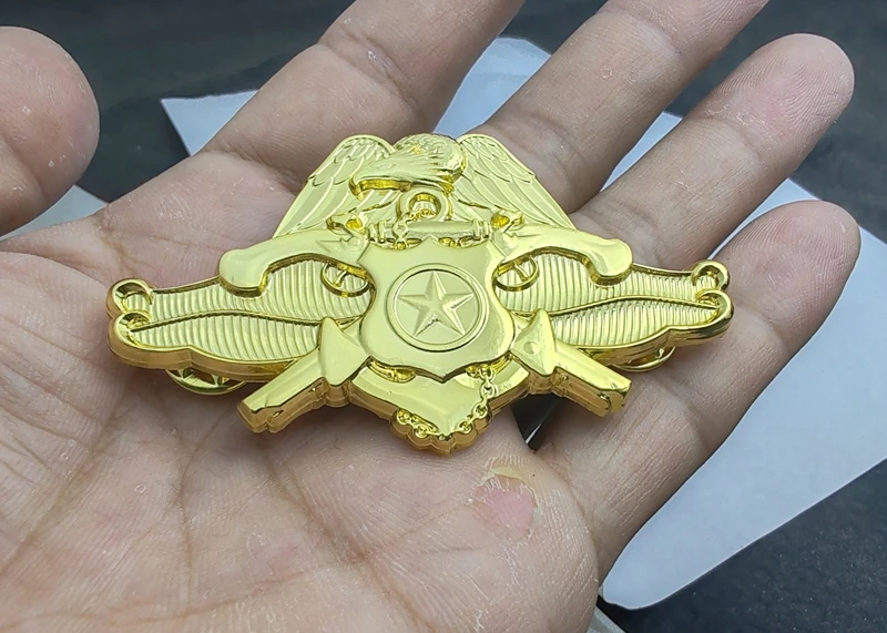 Gold US Navy Master/Officer Badge 3 Gold US Navy Master/Officer Badge - Image 3