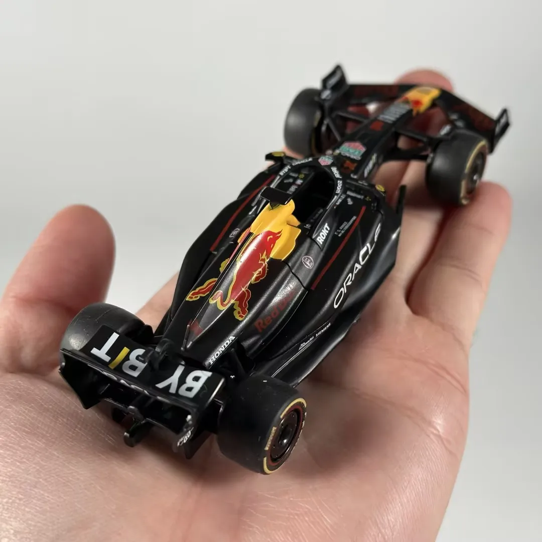 1:43 Red Bull RB19 F1 Model Vehicle 4 1:43 Red Bull RB19 F1 Model Vehicle - Image 4