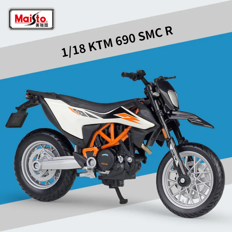 KTM 690 SMC R 1:18 Diecast Motorcycle Model 6 KTM 690 SMC R 1:18 Diecast Motorcycle Model - Image 6