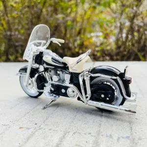 Sb30770e8d9e8416eaade8b7118855ffeu