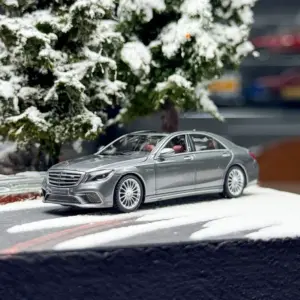 Sbd81852e216741c4a4e02ee713511272U