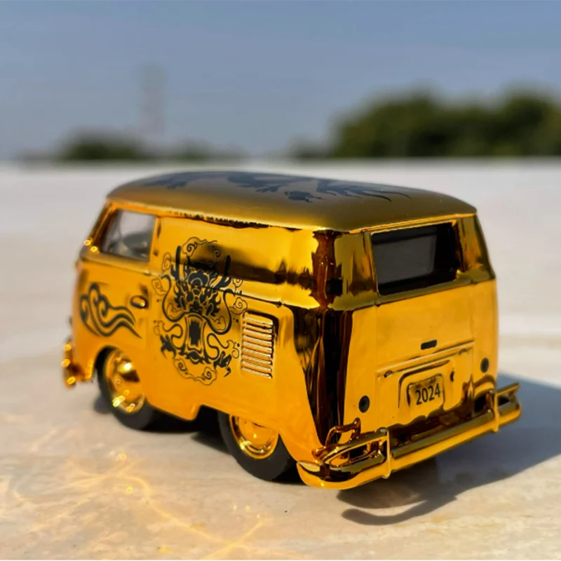 Gold VW T1 Van Diecast Model 1:64 Scale 2 Gold VW T1 Van Diecast Model 1:64 Scale - Image 2