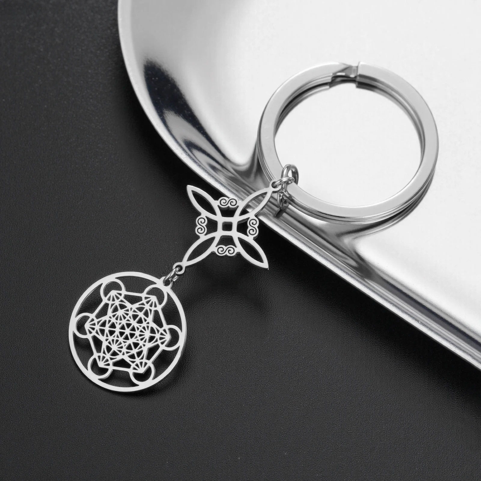 Stainless Steel Witch Knot Keychain with Gold Options 5 Stainless Steel Witch Knot Keychain with Gold Options - Image 5