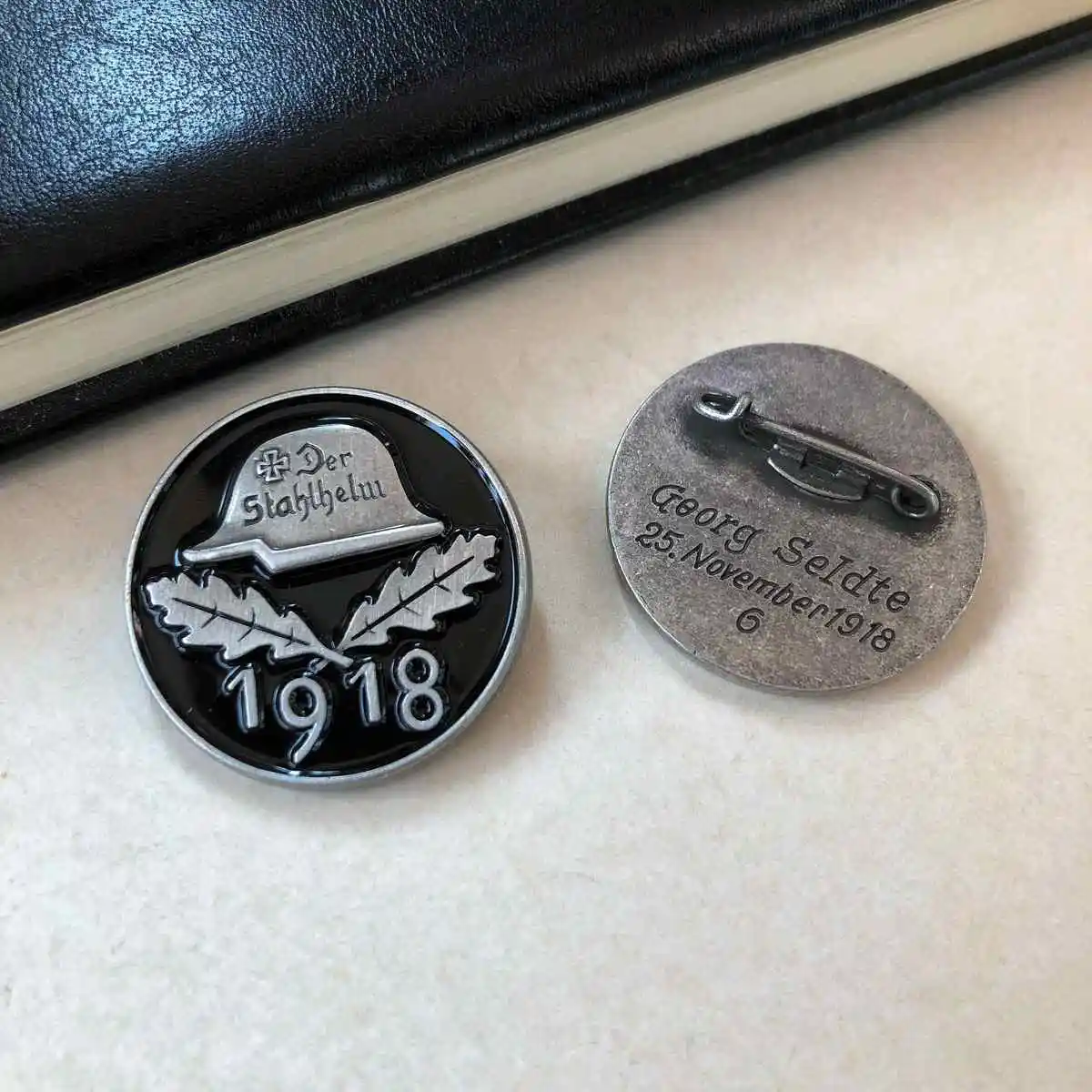 1918 German Veteran Badge Replica with Case 6 1918 German Veteran Badge Replica with Case - Image 6