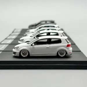 Maxwell VW Golf GTI MK6 Alloy Model 1:64 Scale 12 Scf09b962c02f476585aaa55dc5e65834K
