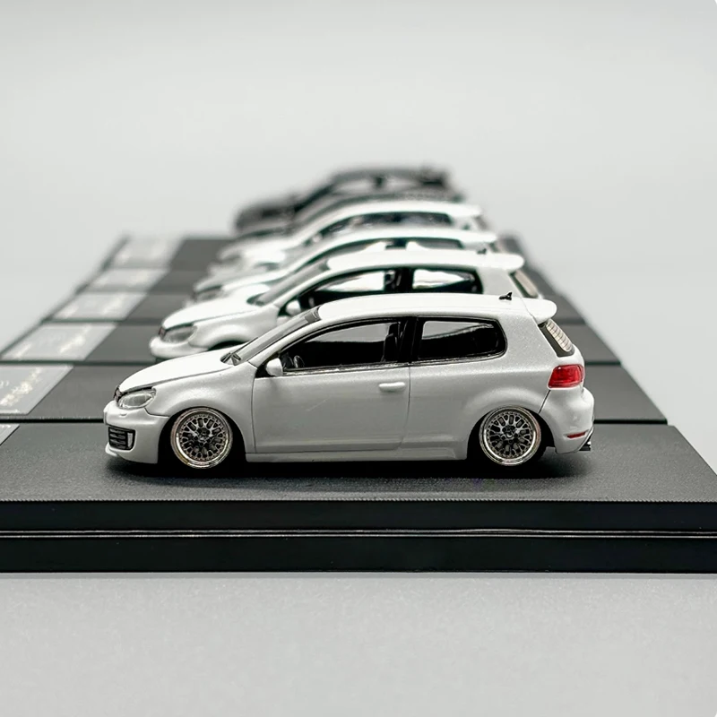 Maxwell VW Golf GTI MK6 Alloy Model 1:64 Scale 3 Maxwell VW Golf GTI MK6 Alloy Model 1:64 Scale - Image 3