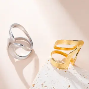 Sd0e16e94e9ff4905bd52829754fb169eT