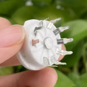 Sd80570621b8f434fa3aa5157ace5d19eH