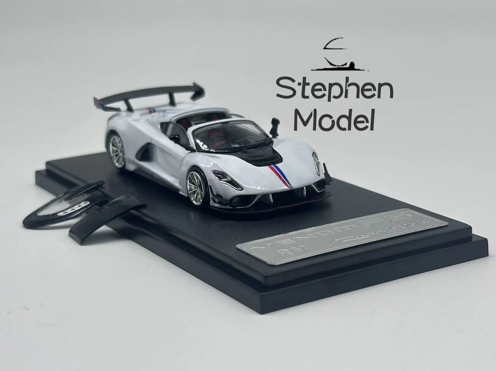 Rhino Model VenomF5 1:64 Scale Diecast Car 2 Rhino Model VenomF5 1:64 Scale Diecast Car - Image 2