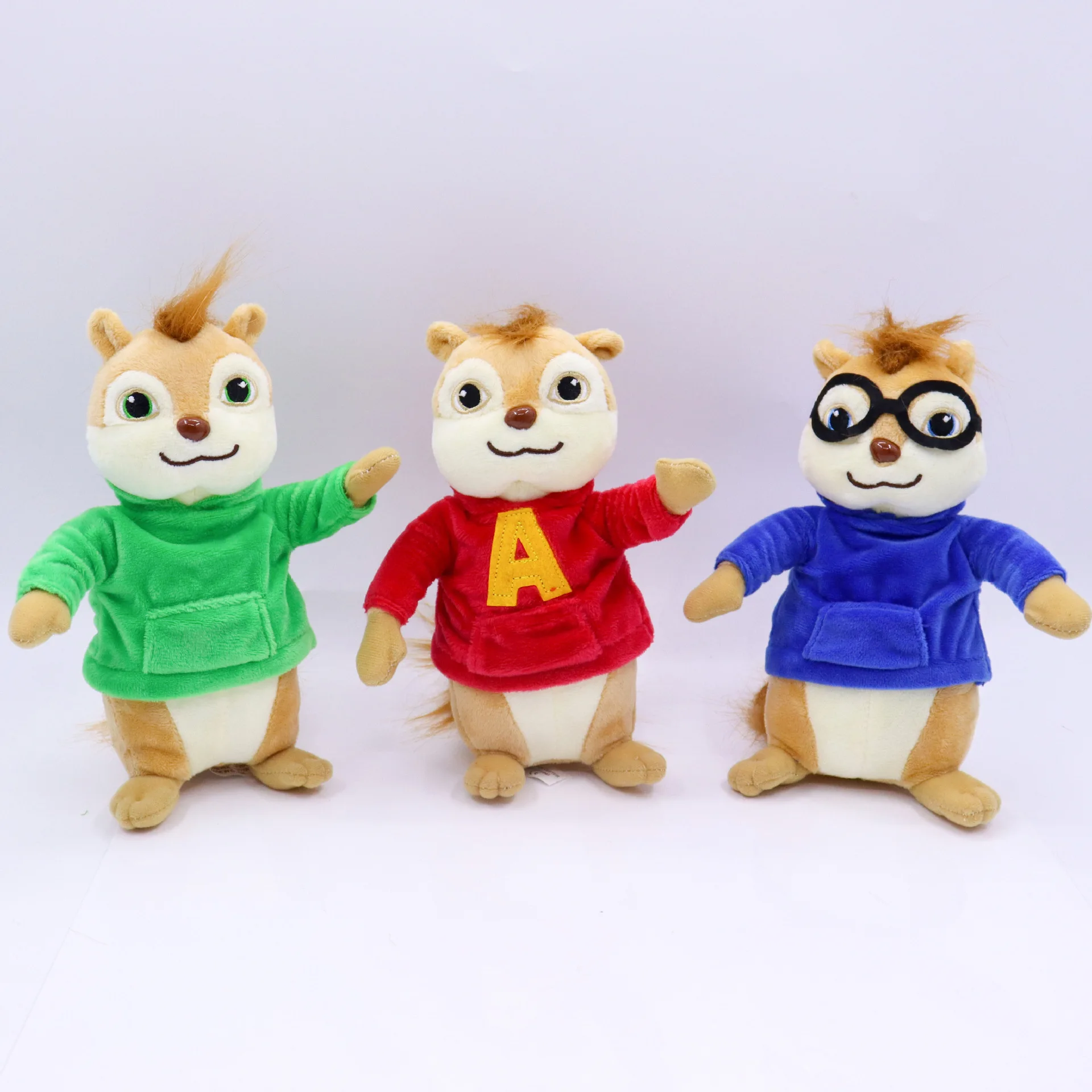 Alvin and the Chipmunks Plush Toy Set (18 cm) 3 Alvin and the Chipmunks Plush Toy Set (18 cm) - Image 3