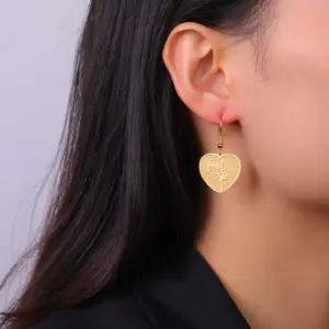 Se1dddcb5add043a39a9b5f7e3a56a1a73