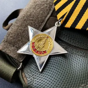 Soviet Order of Glory Medal for Honor 12 Se73edb1962cd4401bddc0818c335e5faM