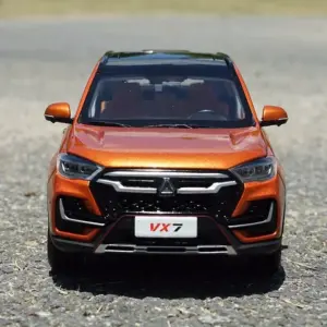 1:18 Metallic Orange Heavy Truck SUV Model