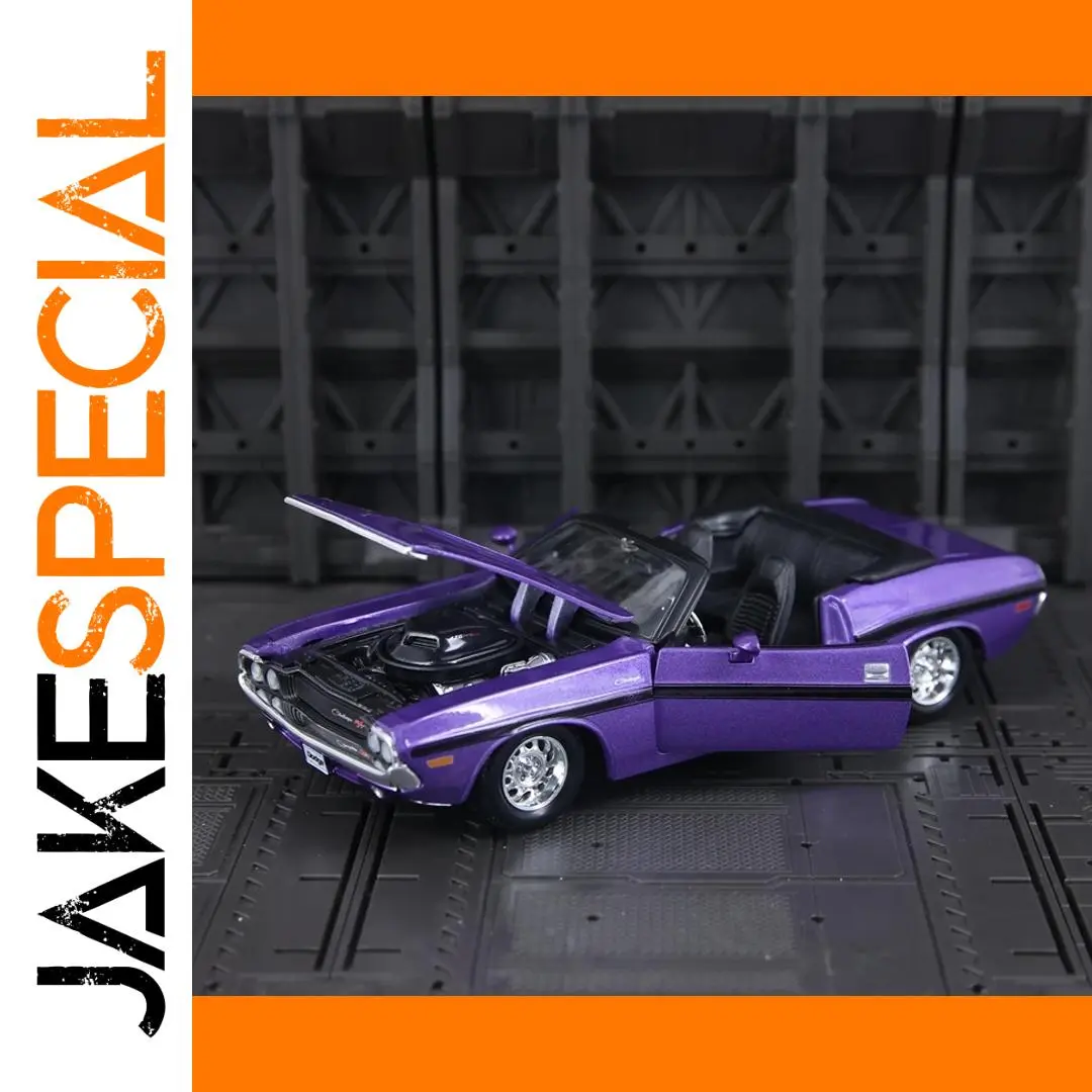Purple Dodge Challenger R/T Diecast Model 1:24 Scale 1 Purple Dodge Challenger R/T Diecast Model 1:24 Scale
