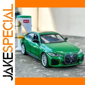 Green BMW I4 M50 Miniature Car 1:34 Scale