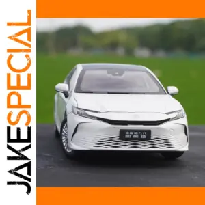 Toyota Camry 2024 Diecast Model 1:18 Scale