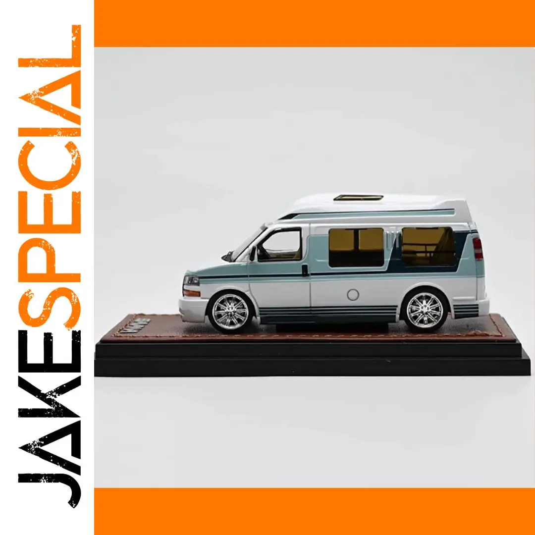 1:64 GMC Savana Diecast Model in Silver or Blue 1 1:64 GMC Savana Diecast Model in Silver or Blue