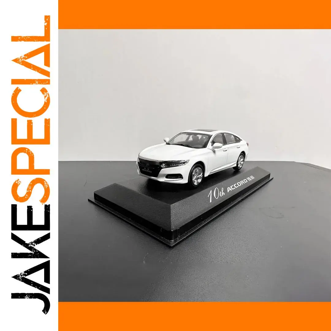 White Diecast Guangqi Accord Model 1:43 Scale 1 White Diecast Guangqi Accord Model 1:43 Scale