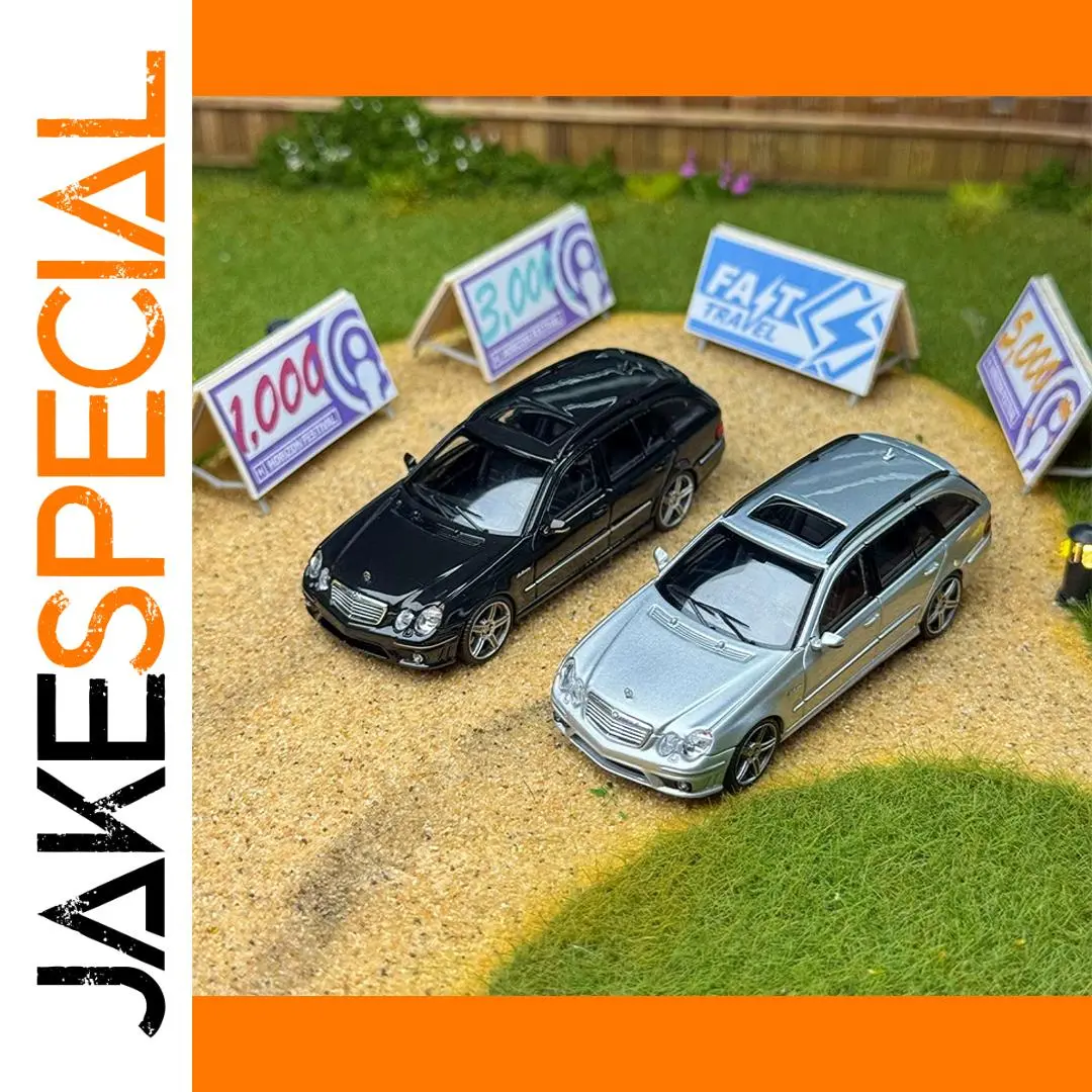 E63 W211 1:64 Scale Alloy Model Car 1 E63 W211 1:64 Scale Alloy Model Car