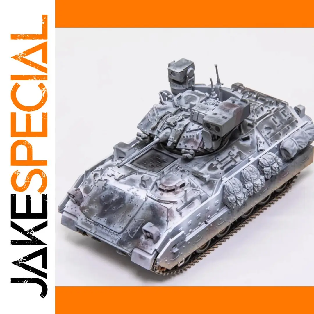 1/72 American M2A3 Bradley Model Tank 1 1/72 American M2A3 Bradley Model Tank