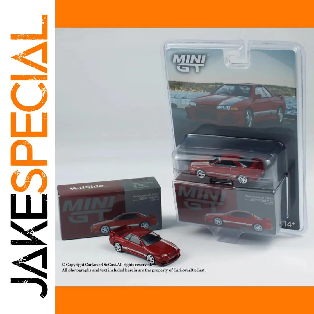 Red Nissan Skyline GTR-R32 Diecast Model 1 Red Nissan Skyline GTR-R32 Diecast Model