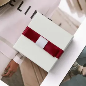 H992569b1789e42a78365464d81b960dfY 5