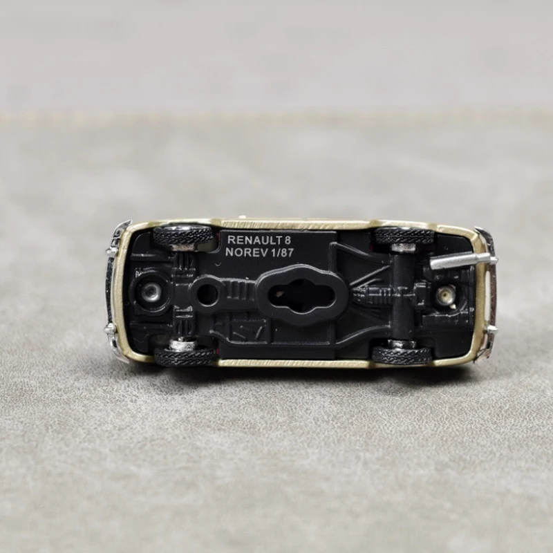 Vintage 1/87 Alloy Car Model of 8-1964 Sedan 6 Vintage 1/87 Alloy Car Model of 8-1964 Sedan - Image 6