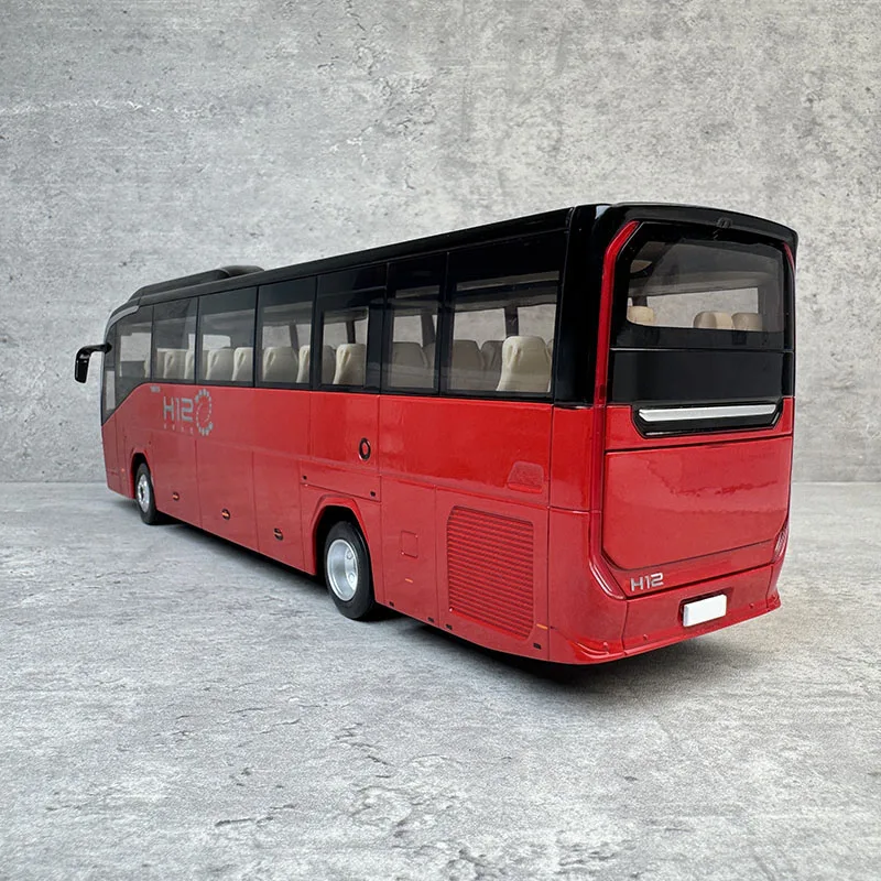 Miniature 1:36 Zhongtong H12 Bus Model 4 Miniature 1:36 Zhongtong H12 Bus Model - Image 4