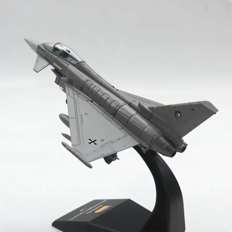 German Air Force EF2000 Typhoon Model - 1:100 Scale 4 German Air Force EF2000 Typhoon Model - 1:100 Scale - Image 4