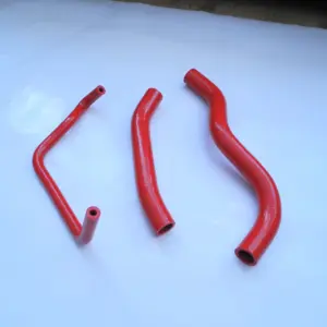 Vibrant Red Silicone Radiator Hose Kit for Honda CB600F 9 S094de6f2b5b749ff9cb1a859890ada6bg