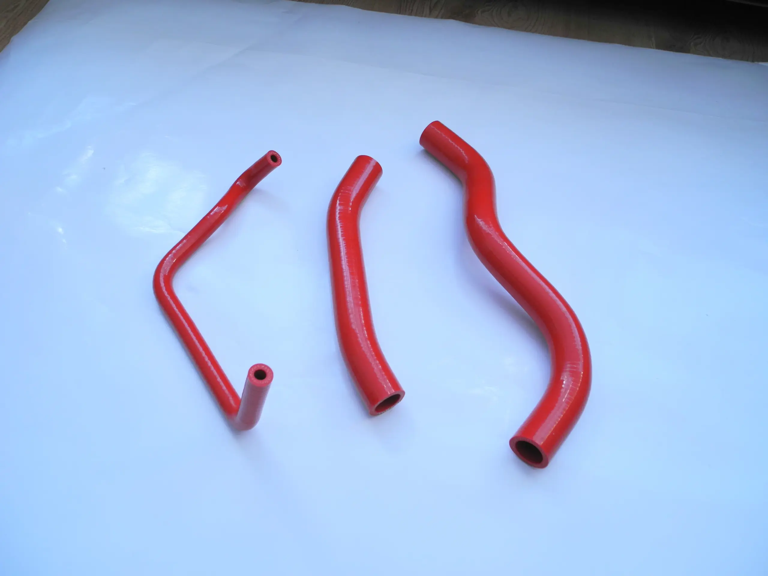 Vibrant Red Silicone Radiator Hose Kit for Honda CB600F 4 Vibrant Red Silicone Radiator Hose Kit for Honda CB600F - Image 4