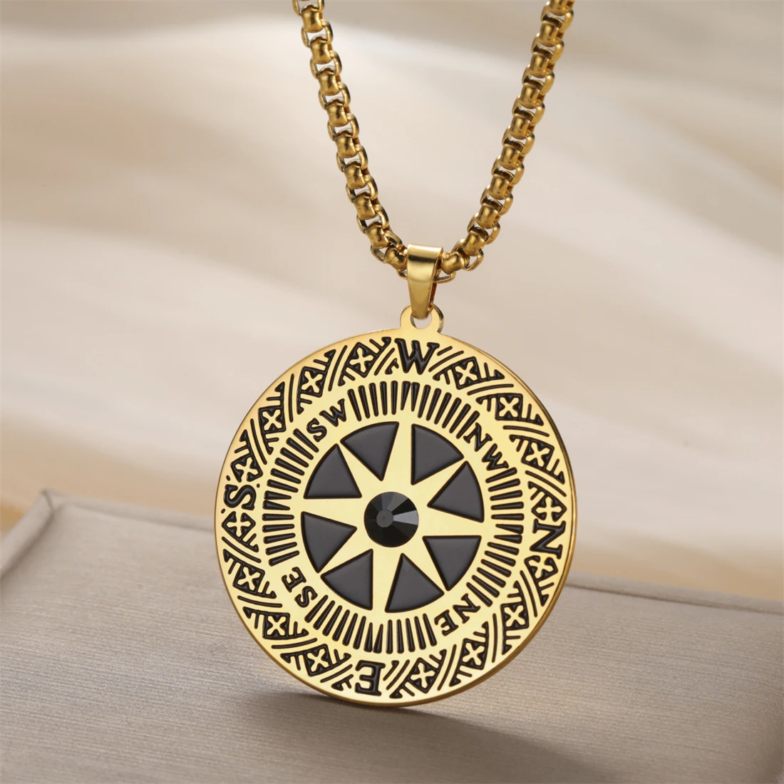 Vintage Stainless Steel Compass Necklace for Men and Women 3 Vintage Stainless Steel Compass Necklace for Men and Women - Image 3