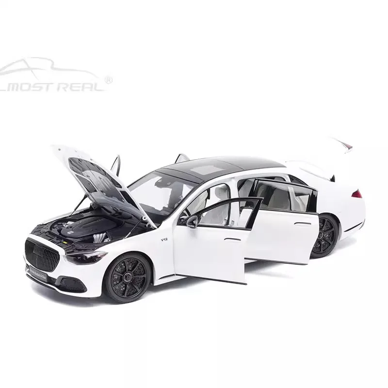 White Alloy S680 W223 Model Car Replica 2 White Alloy S680 W223 Model Car Replica - Image 2