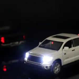 1:32 Toyota Tundra TRD Diecast Model Pickup 12 S14ff41163c5446d0b5ed216a14d664a6p