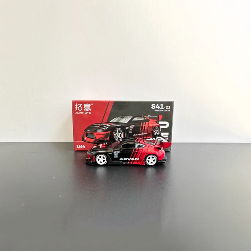 Black and Red Diecast PANDEM GR86 Model 2 Black and Red Diecast PANDEM GR86 Model - Image 2