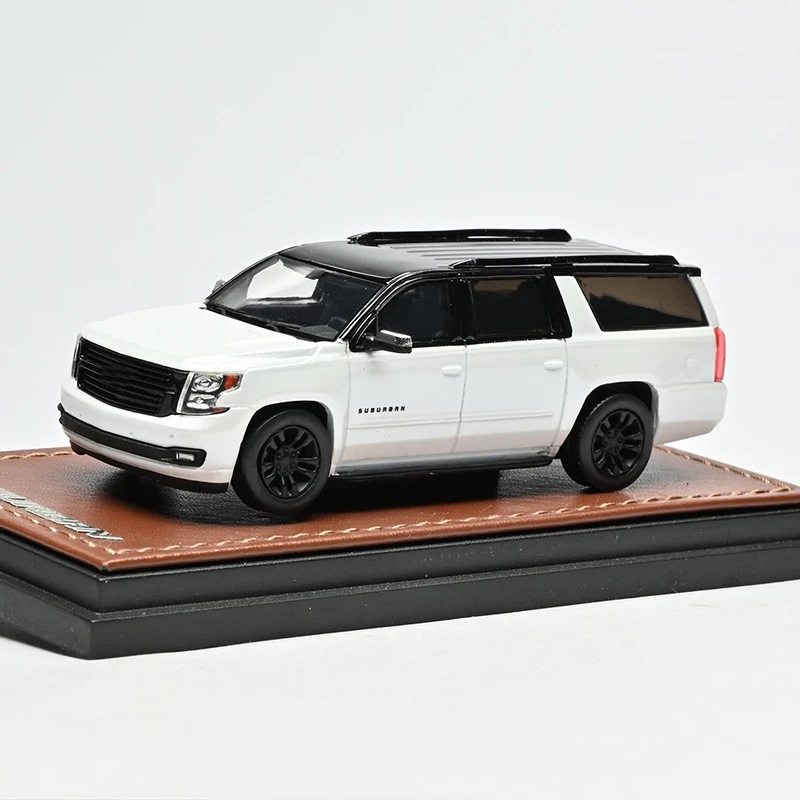 2015 Suburban SUV Model Collection in 1:64 Scale 3 2015 Suburban SUV Model Collection in 1:64 Scale - Image 3