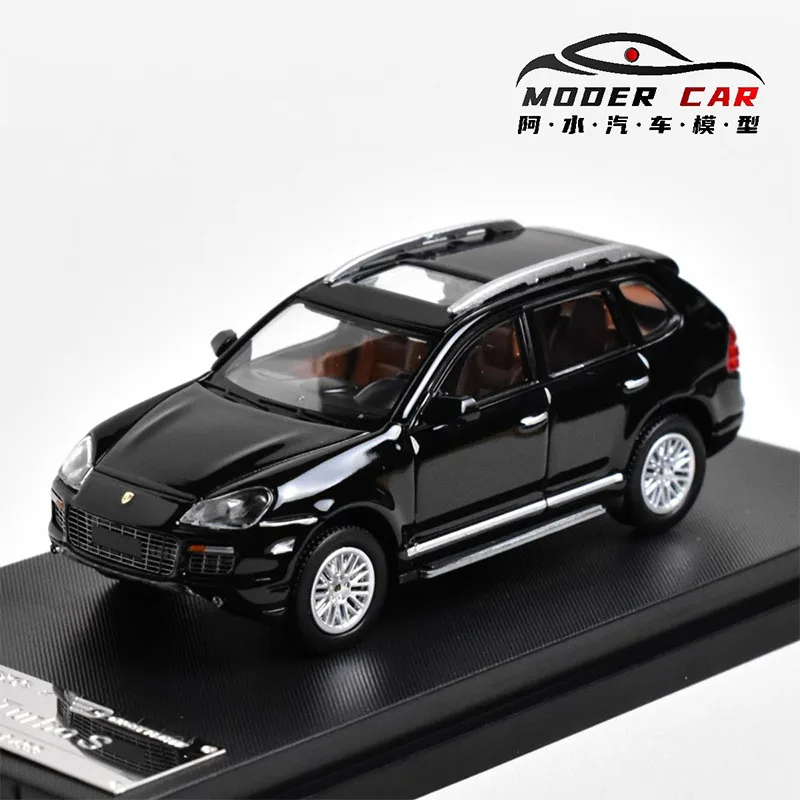 1:64 Porsche Cayenne Turbo S Diecast Model 8 1:64 Porsche Cayenne Turbo S Diecast Model - Image 8