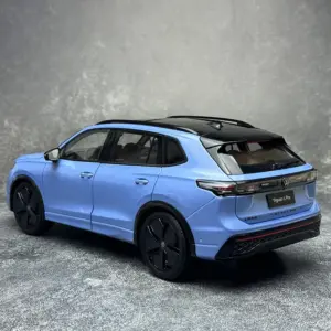 Volkswagen Tiguan L PRO 1:18 Diecast Model Blue 14 S22fba94446ee4afc8f21f1012c2aae19s