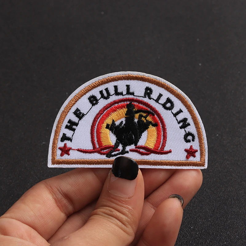 Vibrant Sunset Rooster Embroidery Patches Set 3 Vibrant Sunset Rooster Embroidery Patches Set - Image 3