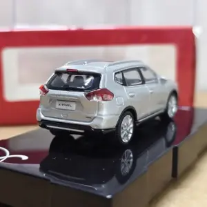 Realistic 1:64 Silver Nissan X-Trail Miniature Model 7 S282e520602b346149dcf4979a58cb65eg