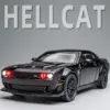 Dodge Challenger Hellcat 1:32 Die-Cast Model Car