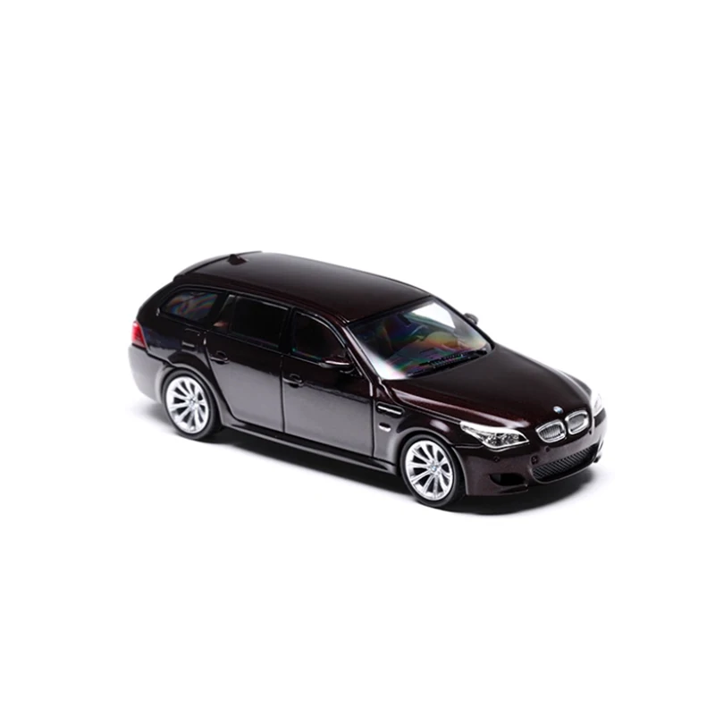 BMW M5 E60 V10 Diecast Model 1:64 Scale 6 BMW M5 E60 V10 Diecast Model 1:64 Scale - Image 6