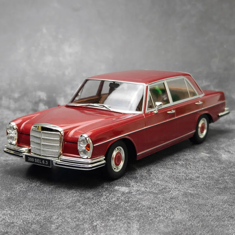 Mercedes-Benz 300SEL 6.3 Model 1:18 Diecast 3 Mercedes-Benz 300SEL 6.3 Model 1:18 Diecast - Image 3