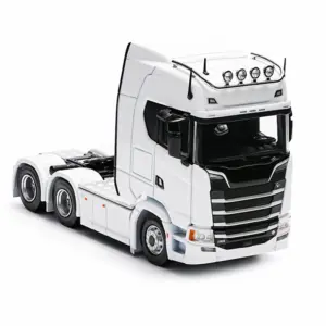 Diecast 770S Tractor Truck Model in White 7 S32666379c09a4bea8f88e83d09fa9921i