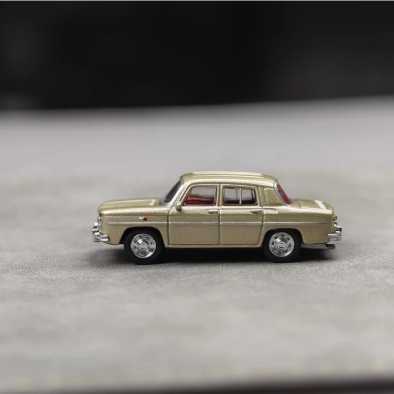 Vintage 1/87 Alloy Car Model of 8-1964 Sedan 3 Vintage 1/87 Alloy Car Model of 8-1964 Sedan - Image 3