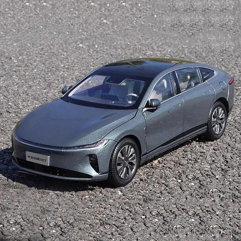 1:18 Alloy Model of Changan Qiyuan A07 8 1:18 Alloy Model of Changan Qiyuan A07 - Image 8