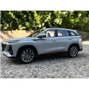 1:18 Changan CS75 PLUS Diecast SUV Model 9 S36912b36f3684c4ca6a8baa0752be170a