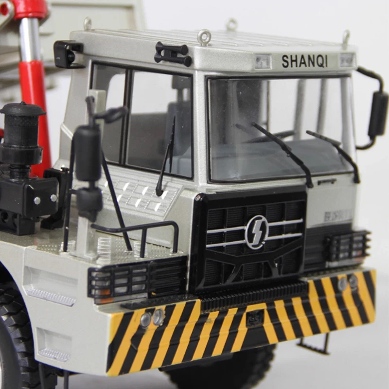 Shaanxi Tongli Mining Truck Model 1:24 Scale 4 Shaanxi Tongli Mining Truck Model 1:24 Scale - Image 4