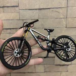1:8 Scale Alloy Mountain Bike Model 15 S3985e6e404e34bfebbc4c4b2598c1e2fT